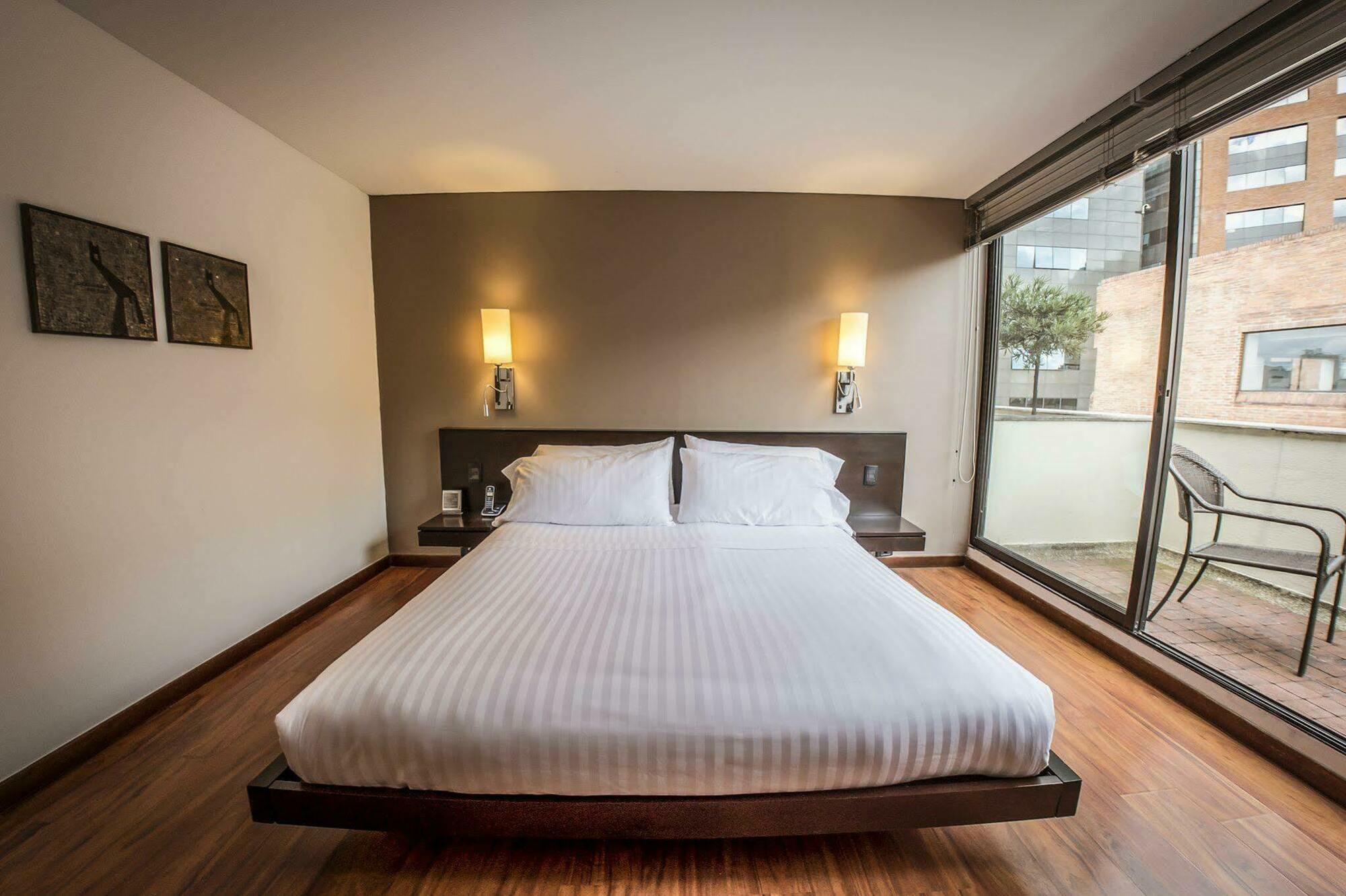 Hotel Lugano Suites Bogotá Esterno foto